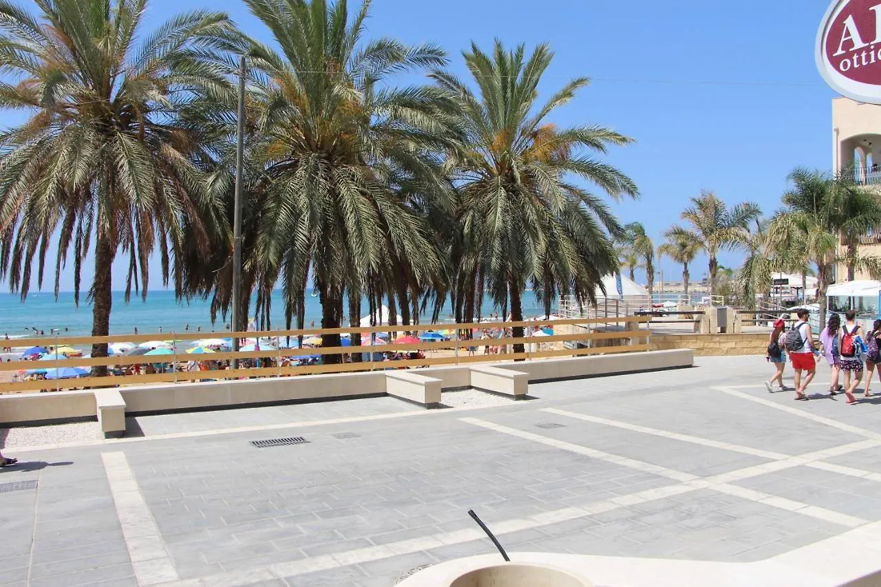 La Finestra Sul Mare Apartment Marina di Ragusa