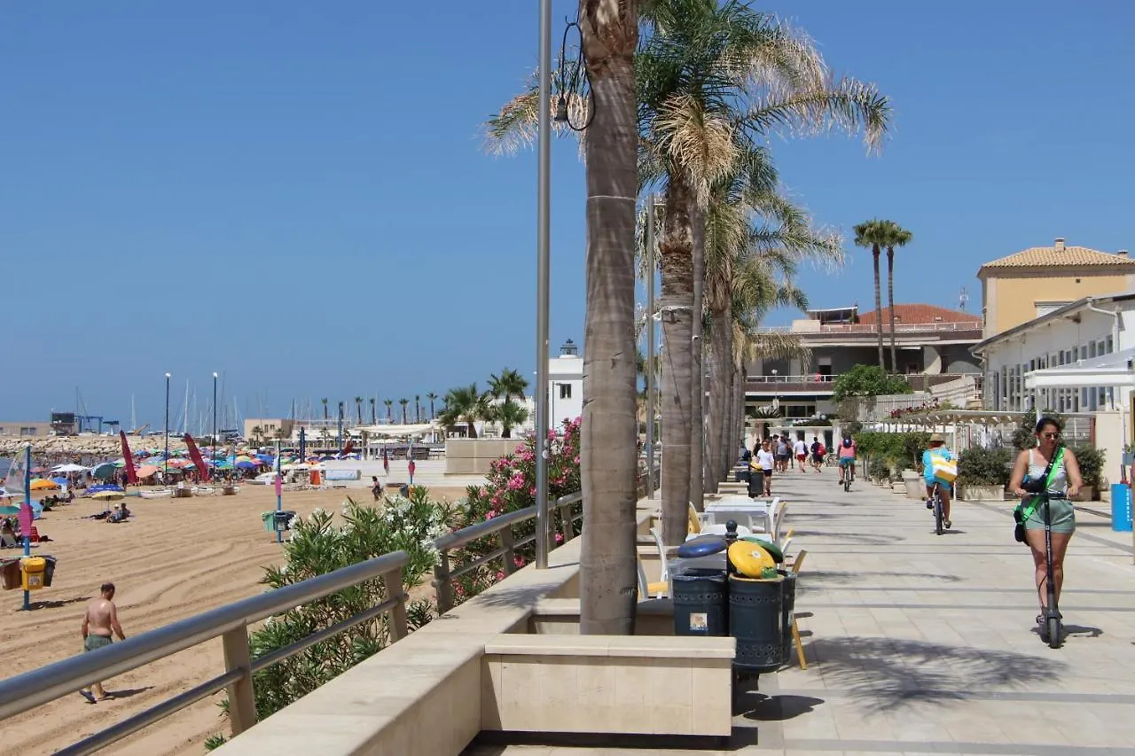 La Finestra Sul Mare Apartment Marina di Ragusa