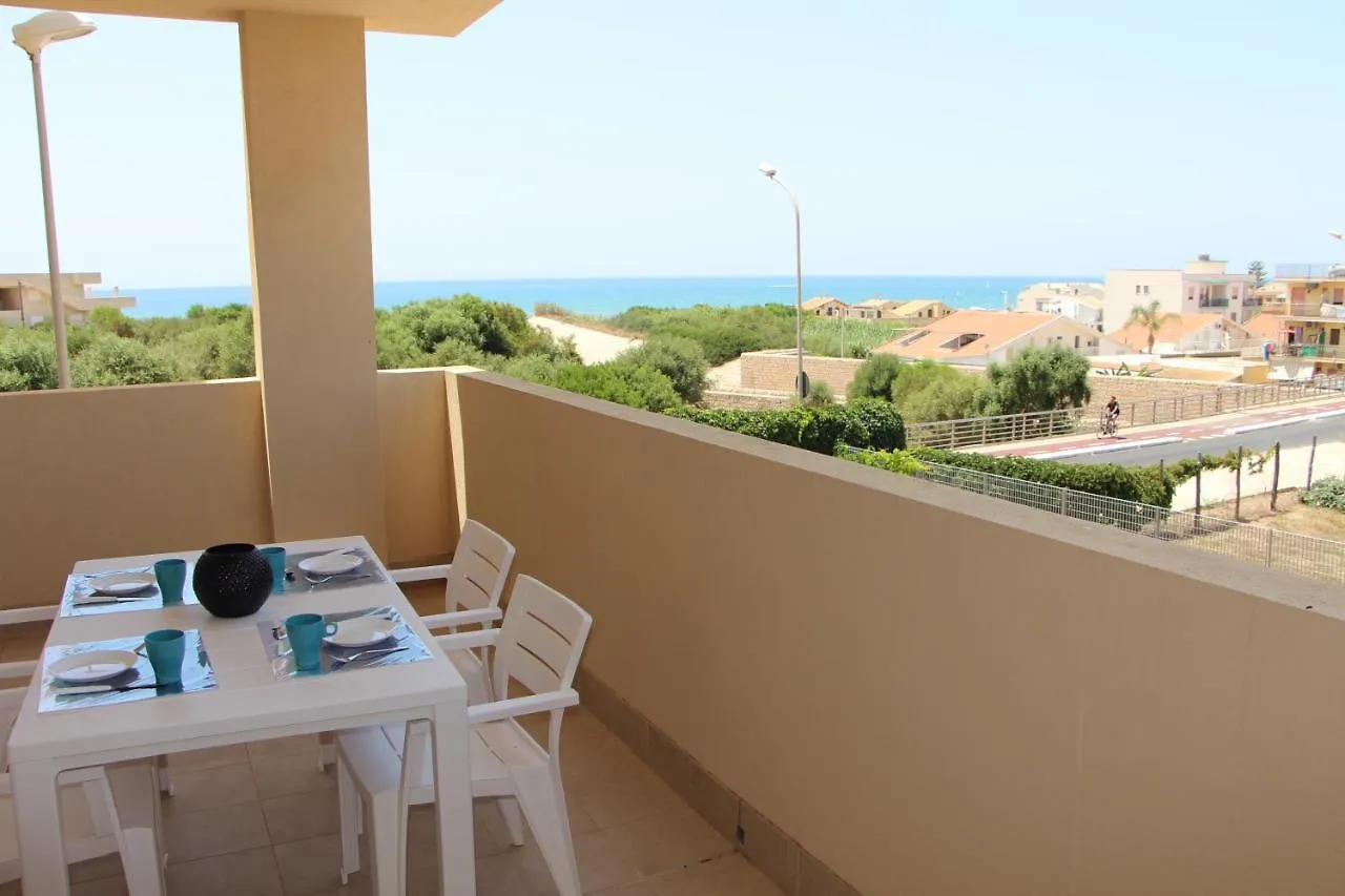 La Finestra Sul Mare Apartment Marina di Ragusa